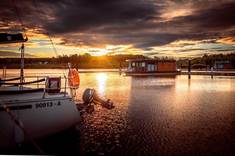 Floatinghouses Baerwalder See Klitten Dış mekan fotoğraf